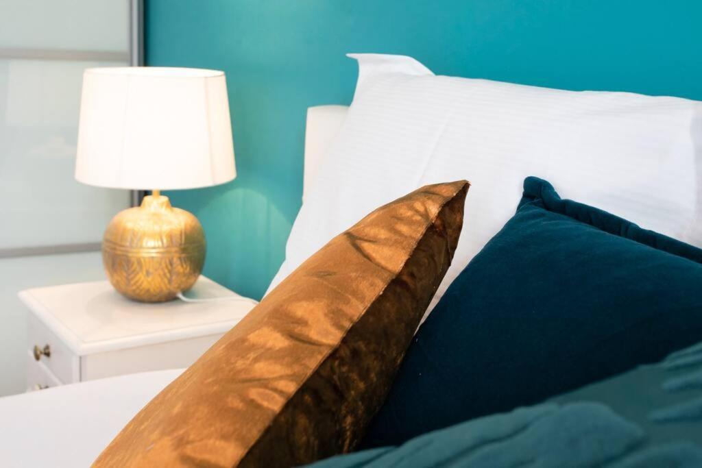 L7 Suite 5Mins Walk Old Town 3 Rooms Ac Wifi Nice Bagian luar foto