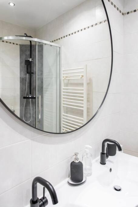 L7 Suite 5Mins Walk Old Town 3 Rooms Ac Wifi Nice Bagian luar foto